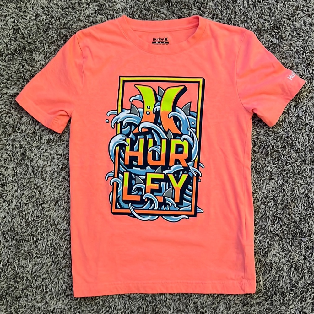 Boys slightly used Hurley shirt